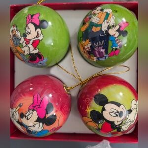 Minnie And Mickey Christmas Ornament Set